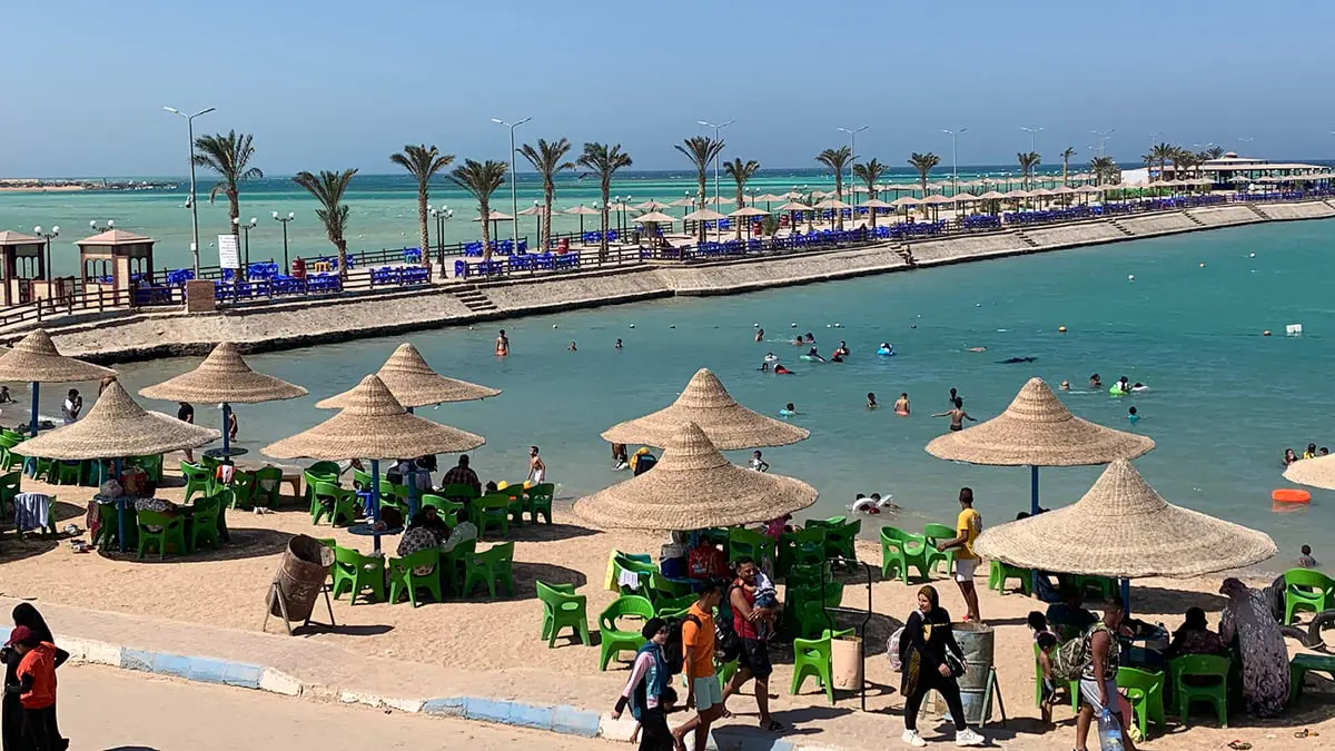 إغلاق فندق في الغردقة عقب تسمم 47 سائحا