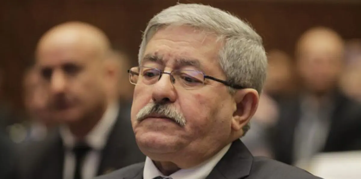 وقودها "الزيادات الجديدة".. أزمة جديدة بين أويحيى وزعيم الحزب الحاكم في الجزائر