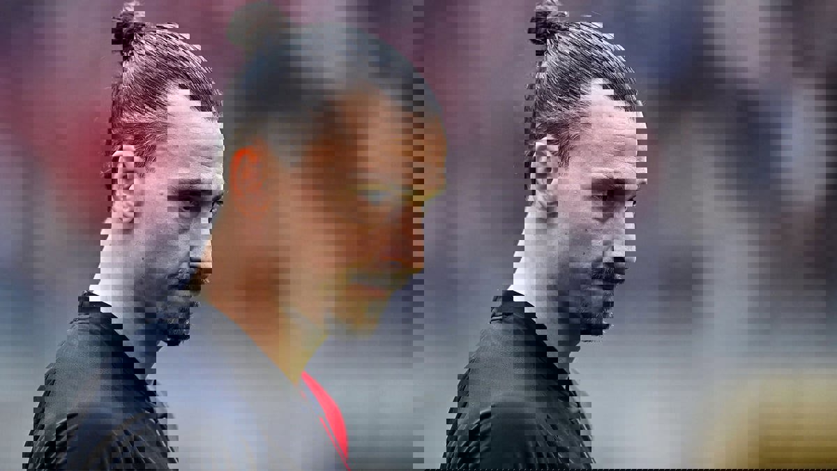 ميلان يكشف تطورات إصابة زلاتان إبراهيموفيتش