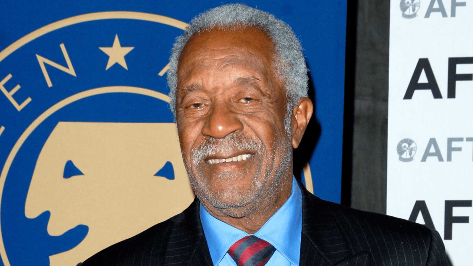 بعد مسيرة فنية طويلة.. رحيل الممثل لي ويفر عن 95 عاما