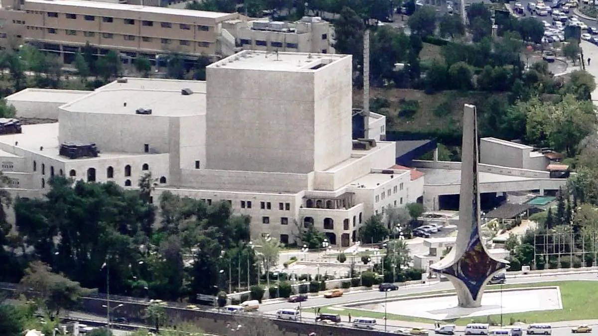 تساؤلات وحوارات "ساخنة" حول مستقبل الثقافة في سوريا