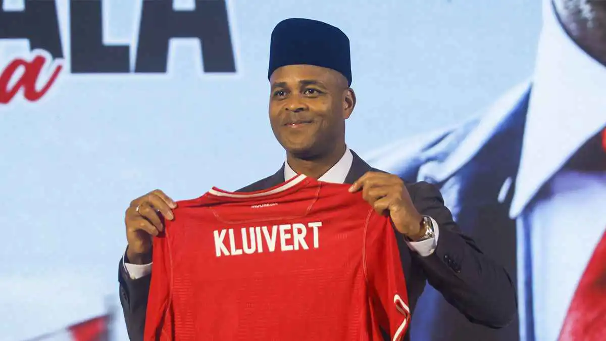 قبل صدام والدهم مع المنتخب السعودي.. تألق خيالي لأبناء كلويفرت الثلاثة