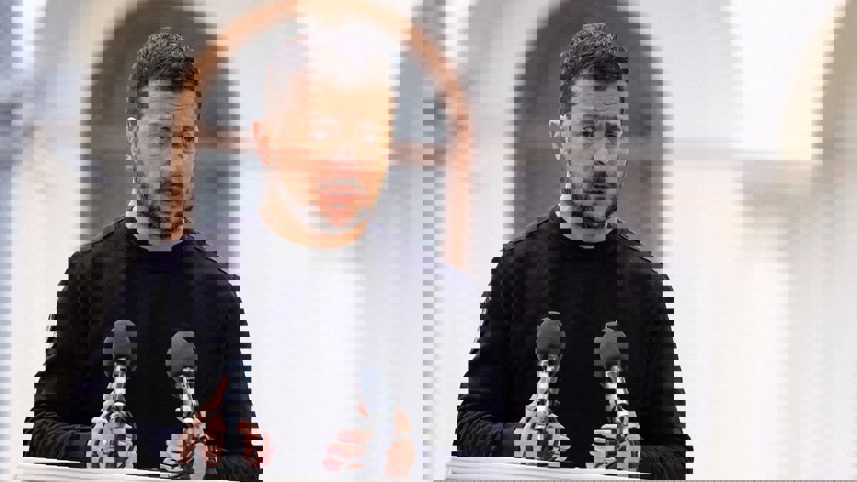 زيلينكسي يفتتح منتدى لاستقطاب صانعي الأسلحة