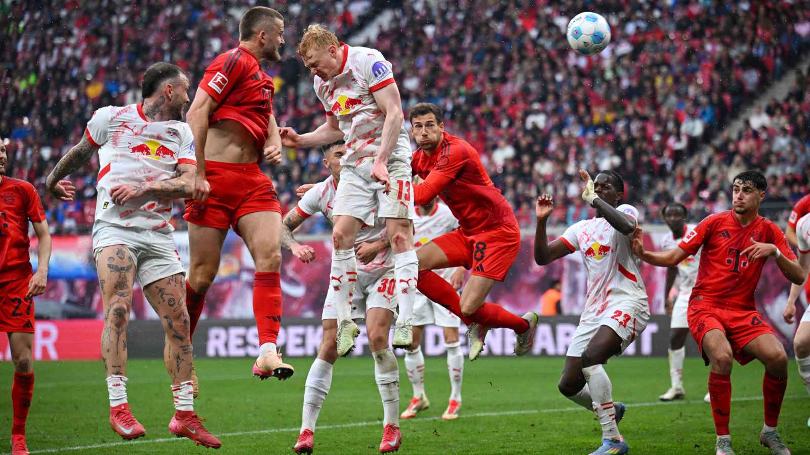 لايبزيغ يؤجل تتويج بايرن ميونخ بالدوري الألماني بسيناريو دراماتيكي (فيديو)