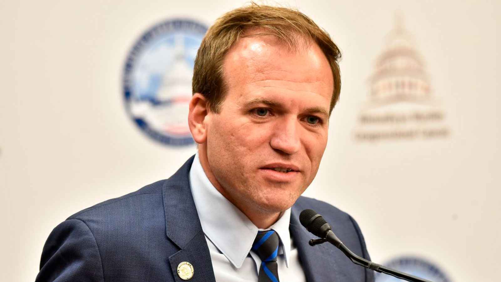 دعم مقترح السيطرة على القطاع.. تعيين قس إنجيلي رئيسا لـ"غزة الإنسانية"