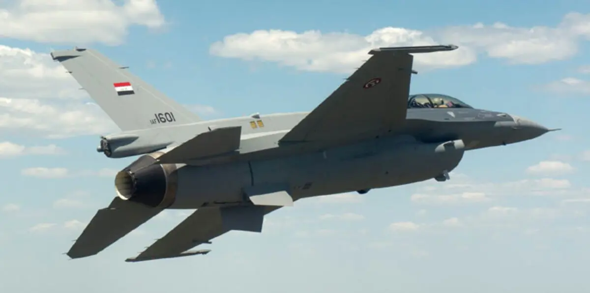 مقاتلات إف 16 العراقية تشنّ أولى غاراتها الليلة على الموصل