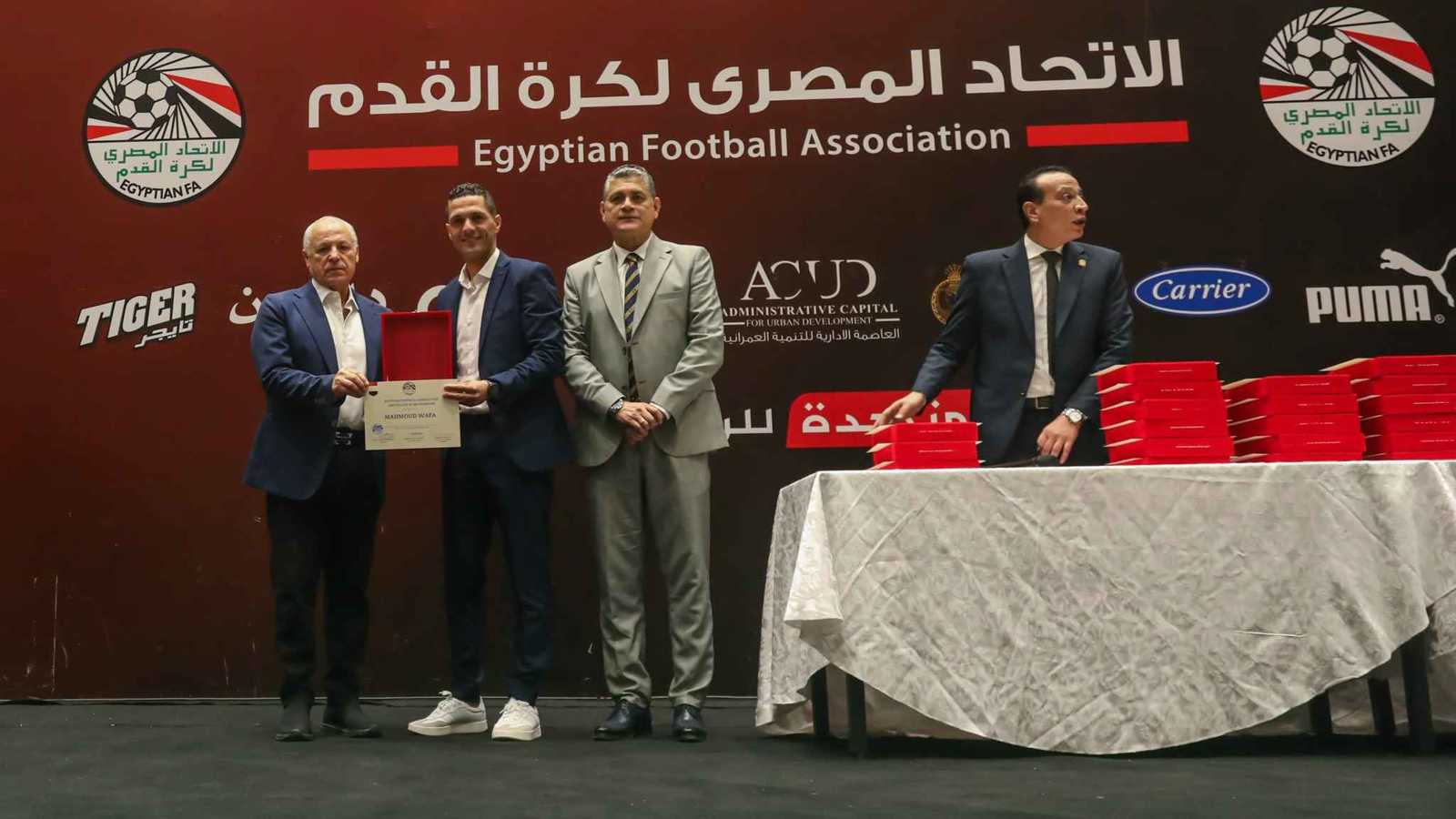 بسبب "كفر الشيخ".. إحالة مسؤول في اتحاد الكرة المصري للتحقيق 