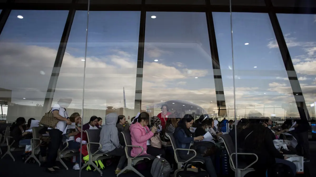 الكويت.. منشور على "فيسبوك" ينقذ خادمة فلبينية من سوء معاملة كفيلها