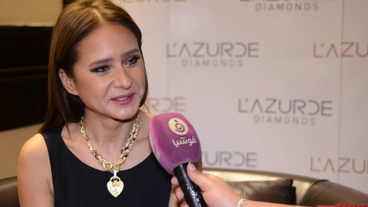 صورة نيللي كريم الرومانسية مع عمرو سلامة تثير التساؤلات