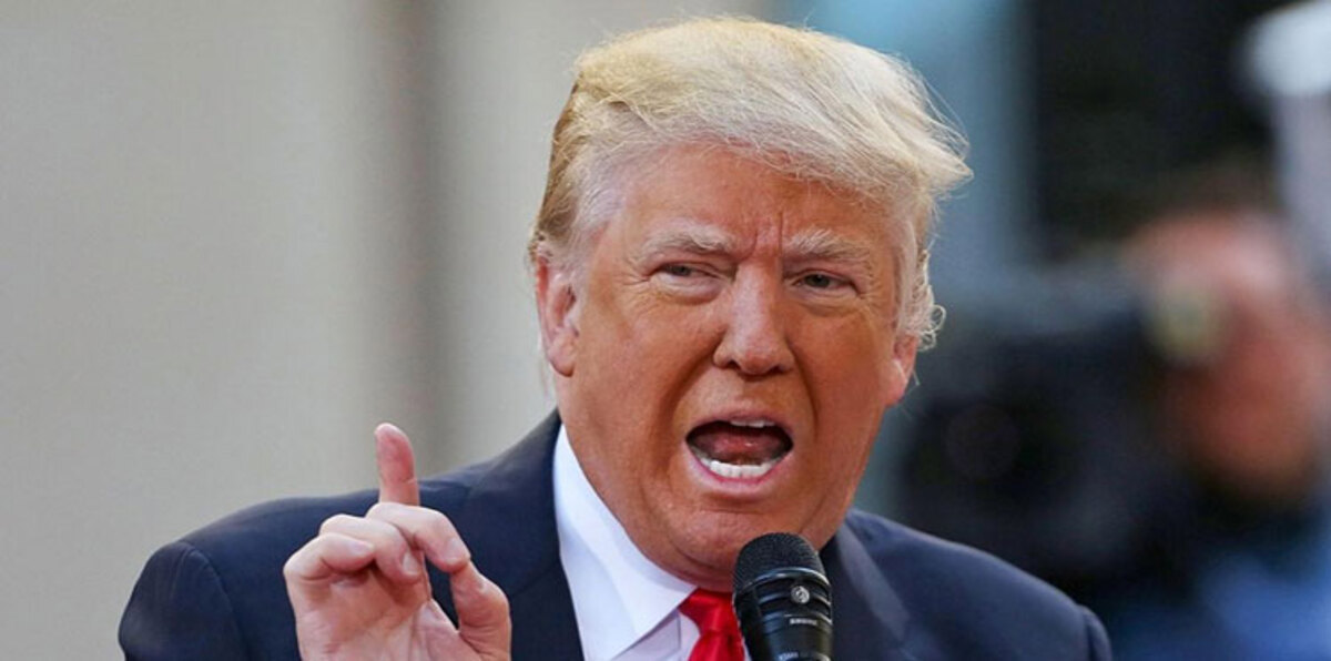 إقالة كومي واعتباطية دونالد ترامب