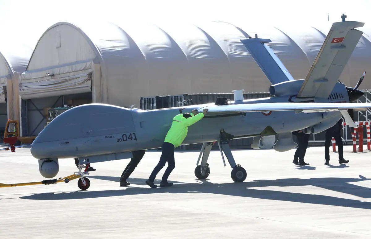 في خطوة لتنويع الشركاء.. مالي تتسلم مسيرات تركية