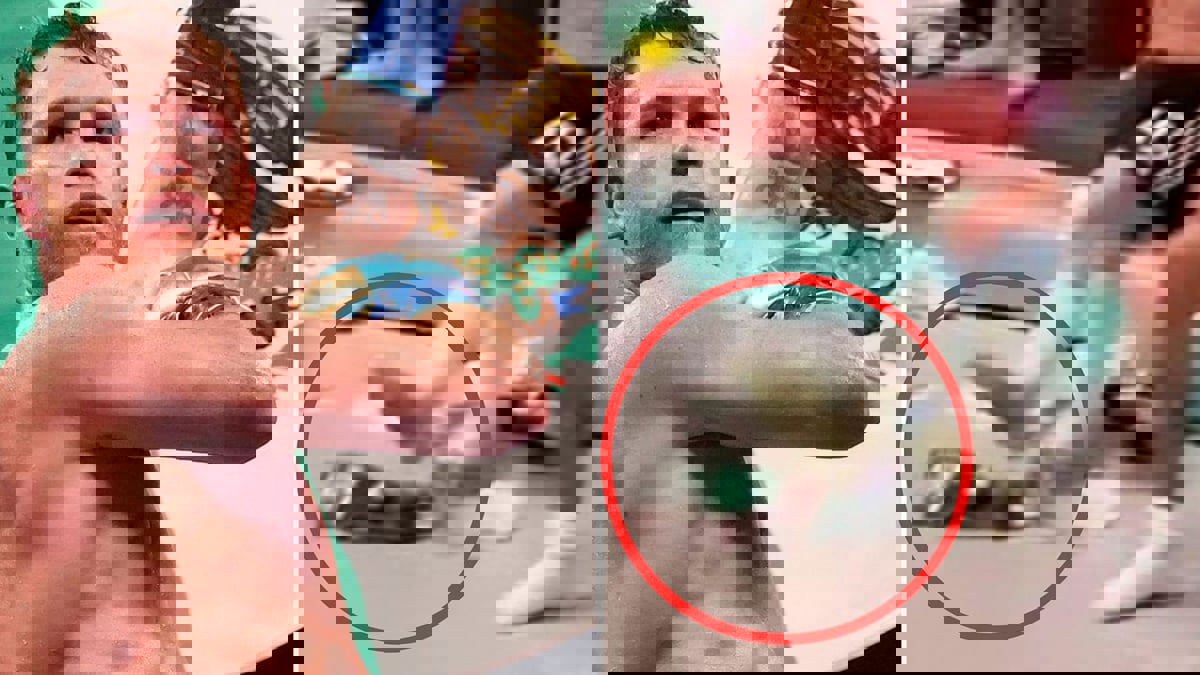 الملاكم كانيلو ألفاريز يتوعد ميسي بعد لقطة إلقاء قميص المكسيك على الأرض (فيديو)