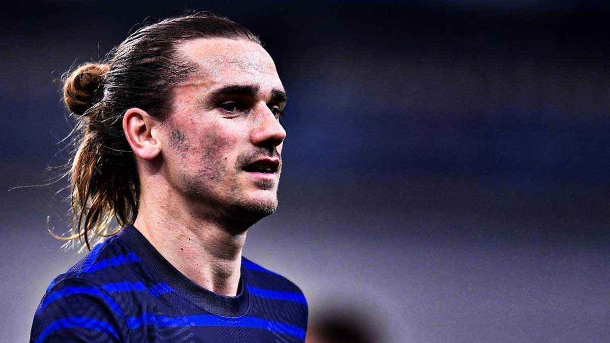 غريزمان يعلن رسميا اعتزاله دوليا