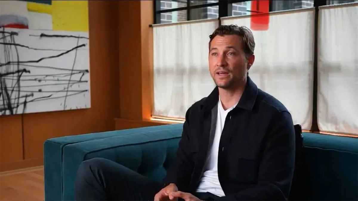 أسعى لتكرار تجربة الأهلي المصري.. رئيس الخلود يثير جدلا واسعا (فيديو)