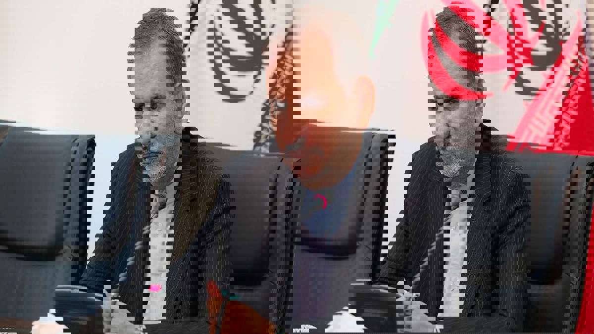 نائب الرئيس الإيراني: نواجه أزمات غير مسبوقة منذ 40 عاما‎