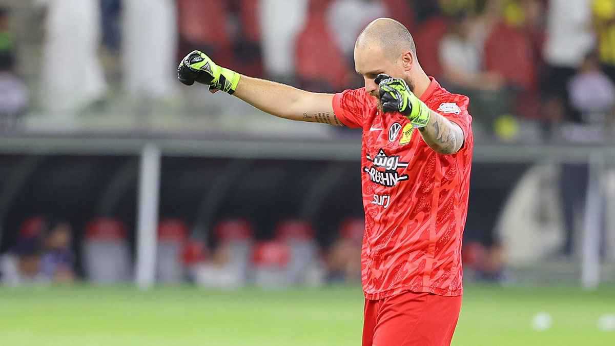 بعلامة "الجنون".. رايكوفيتش يفجر جدلا بعد استبعاده من مباراة الاتحاد والهلال