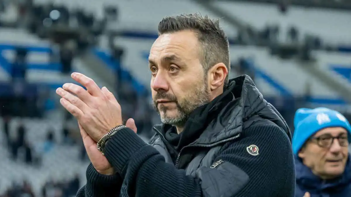 أولمبيك مارسيليا يعلن رسميا رحيل مدربه روبرتو دي زيربي