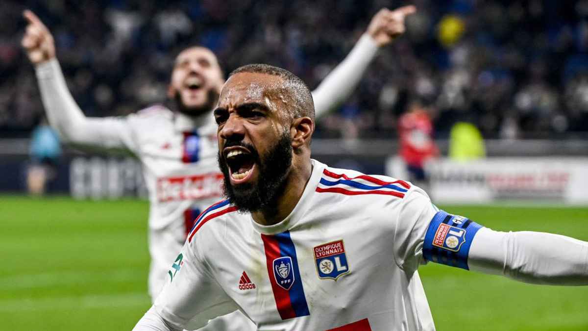 نيوم يعلن رسميا تعاقده مع لاكازيت