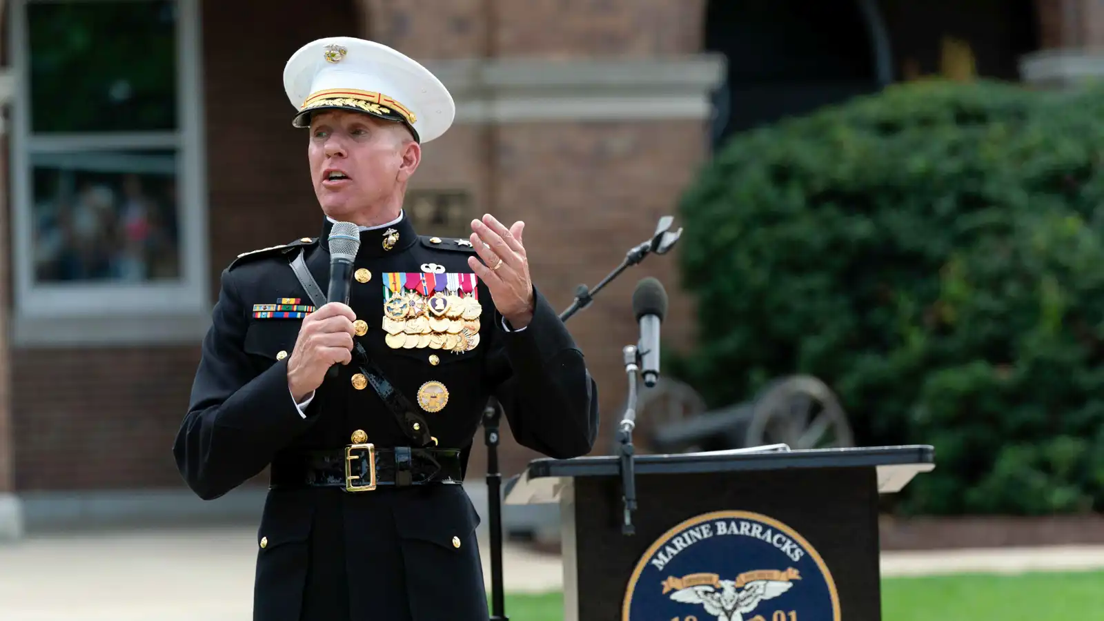 "رسالة نارية" من قائد المارينز.. هل تستعد واشنطن لحرب قريبة مع الصين وإيران؟