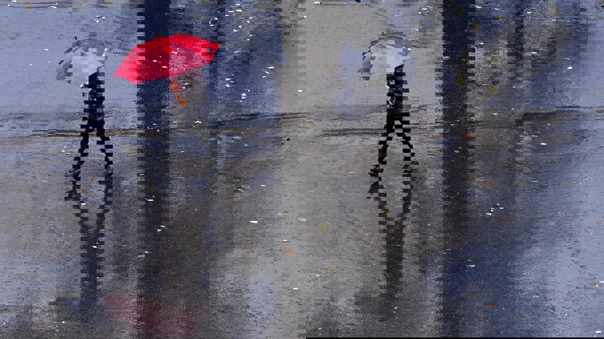 نزوح الآلاف في شرق روسيا جراء الإعصار "خانون"