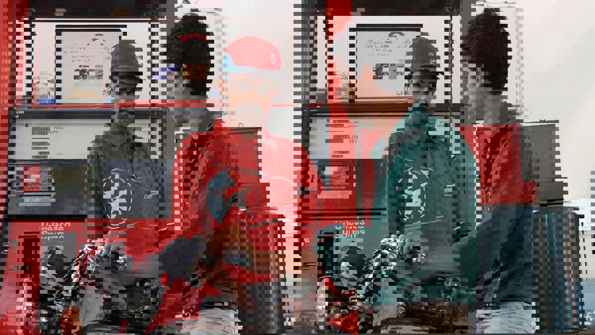 زيادة بمعدل تهريب الوقود الإيراني إلى باكستان