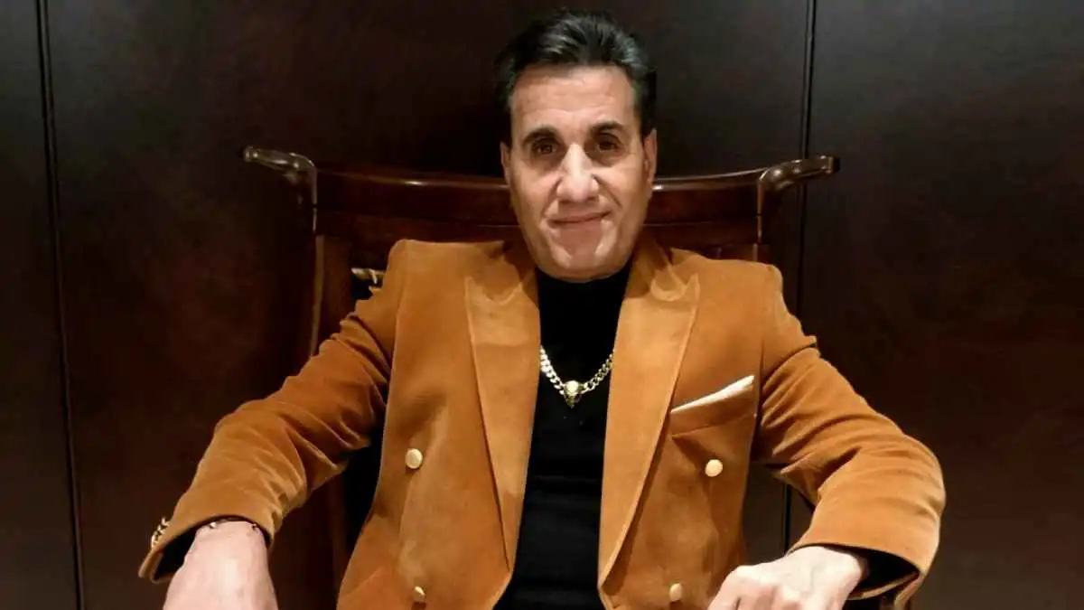 أموال ومجوهرات.. أحمد شيبة يعلق على تعرض شقته للسطو