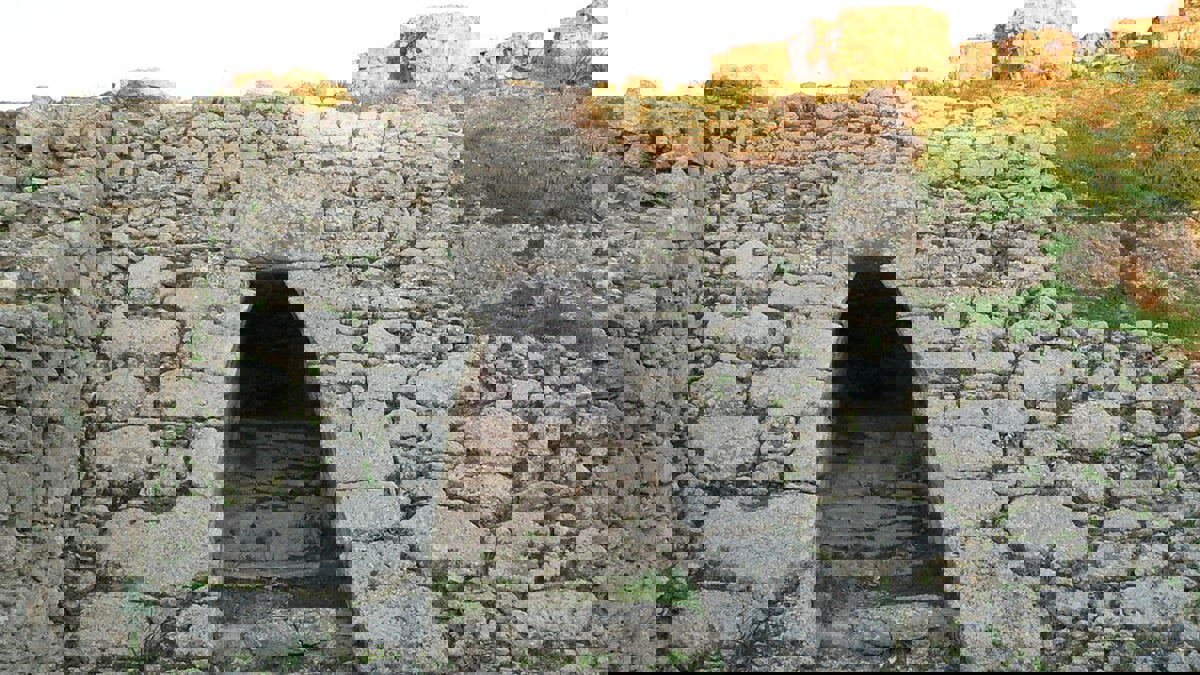 مملكة أوغاريت السورية.. أقدم أبجدية وأول تدوين موسيقي (صور)