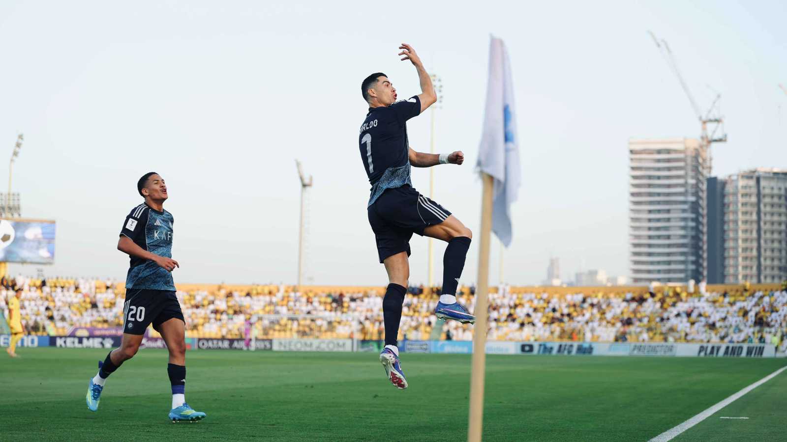 أول تعليق من كريستيانو رونالدو بعد الفوز على الوصل 