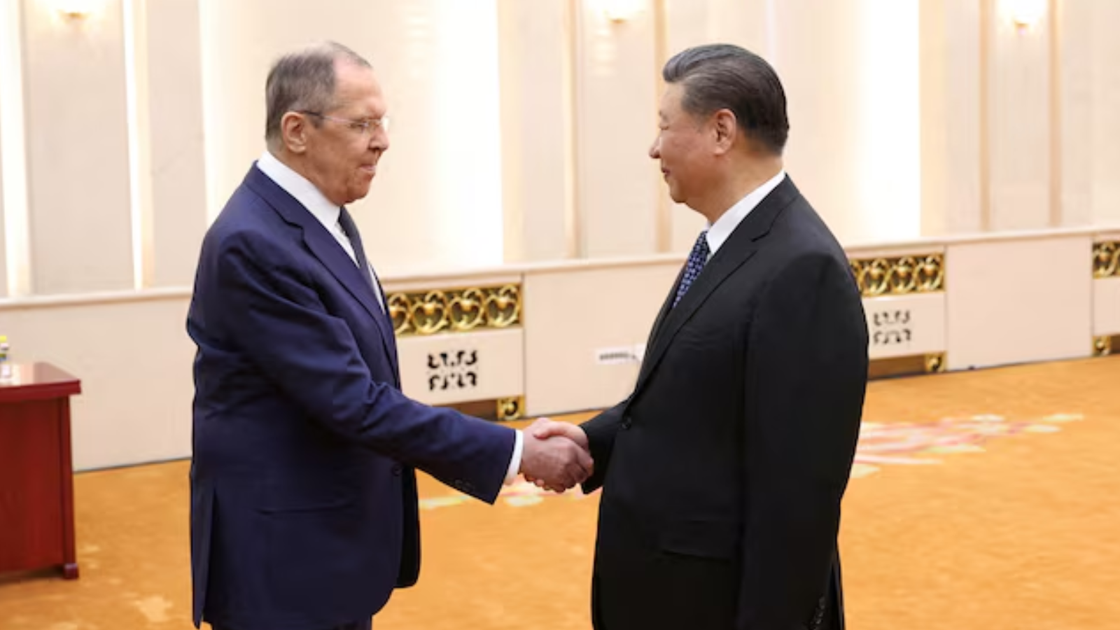 لافروف يلتقي الرئيس الصيني تمهيدا لزيارة بوتين المرتقبة