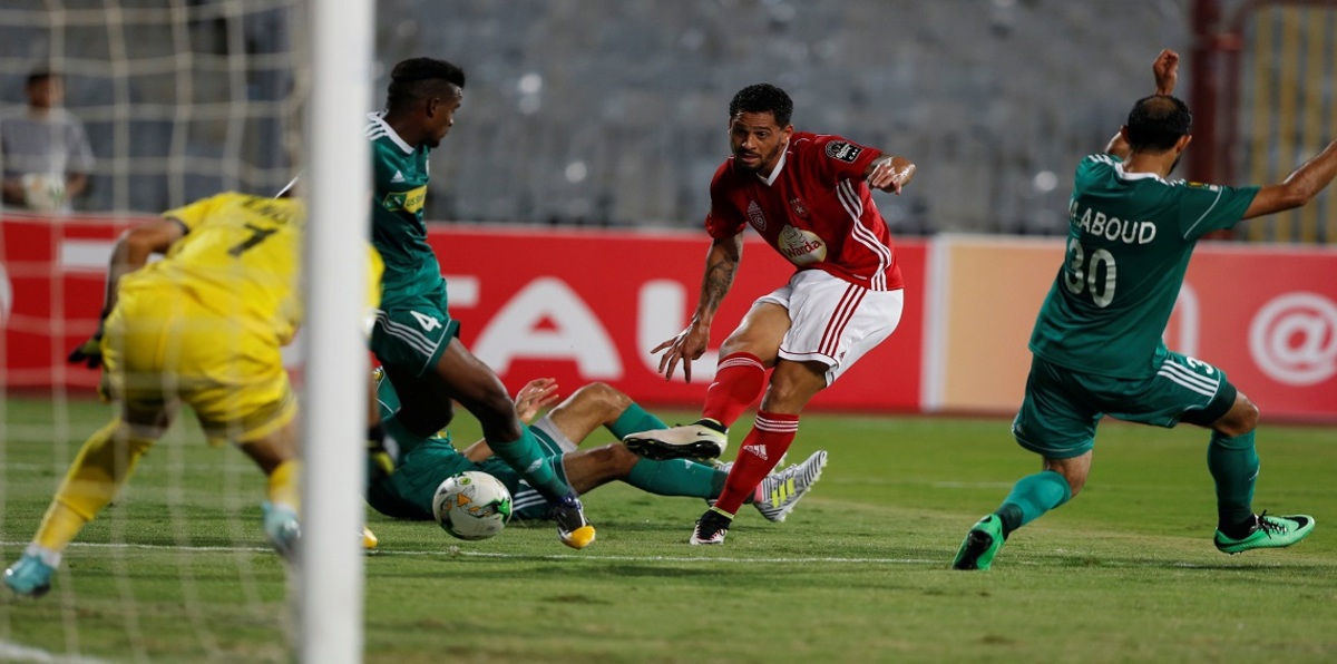 ثنائية عمرو مرعي تضع النجم الساحلي أمام الأهلي المصري في قبل نهائي دوري أبطال أفريقيا (فيديو)