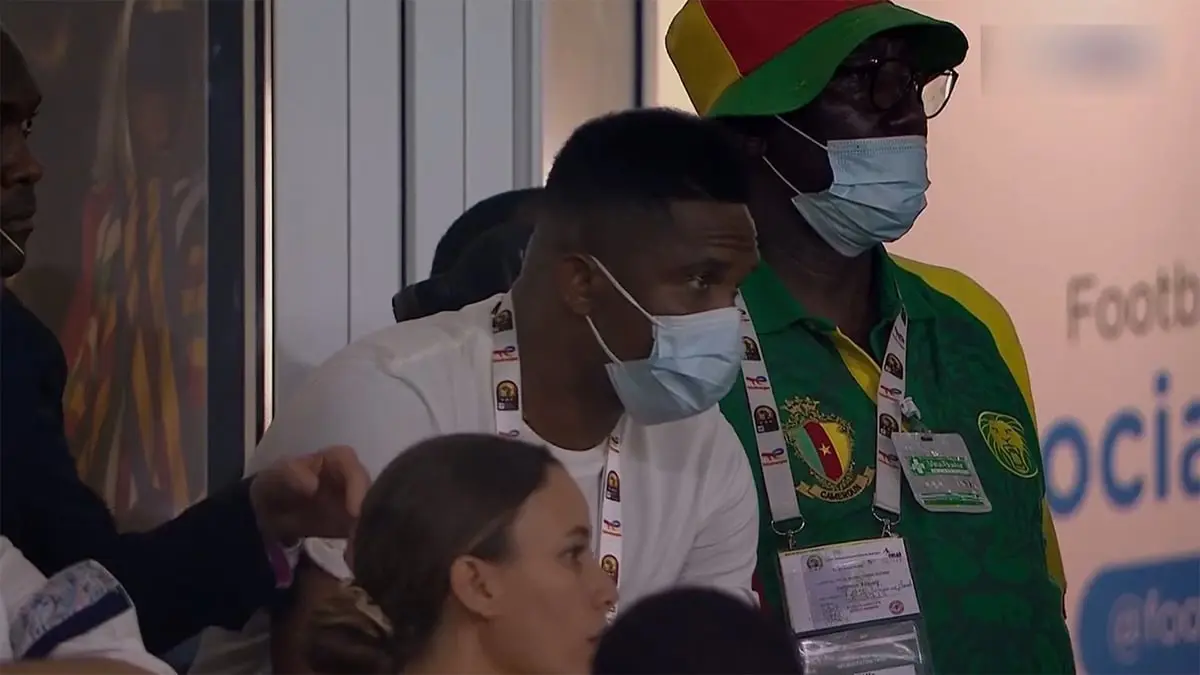 صامويل إيتو يحفز لاعبي الكاميرون: عليكم نسيان مصر والتركيز لتجاوز الجزائر والتأهل للمونديال (فيديو)