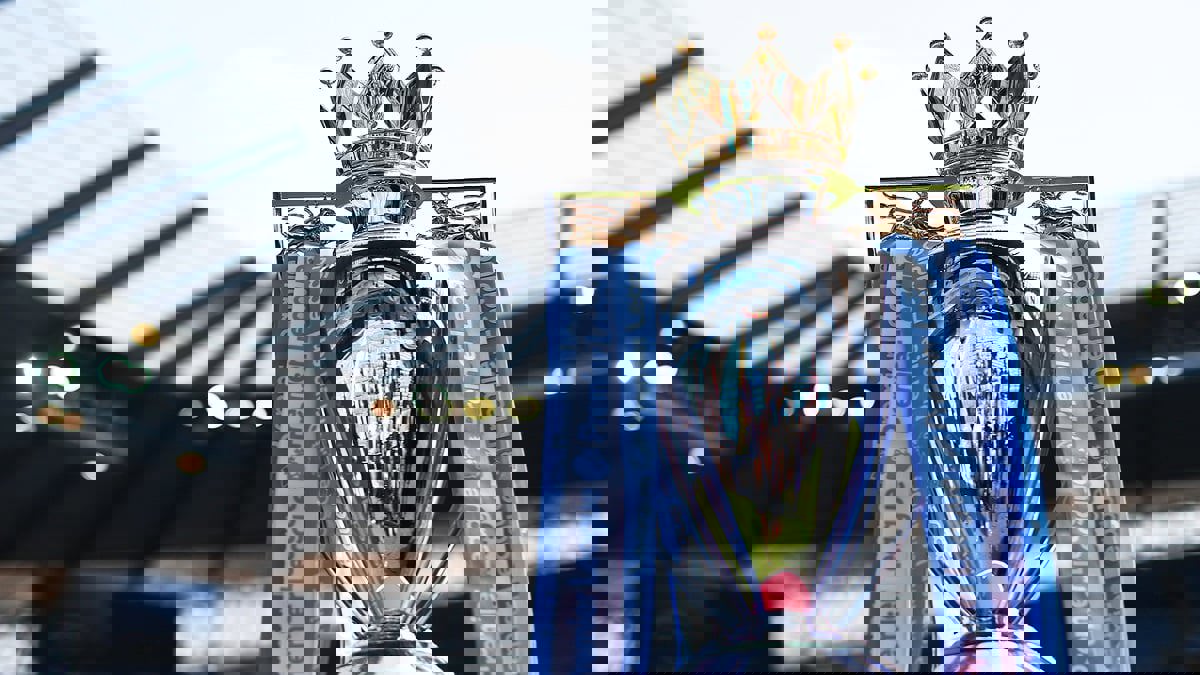 رابطة الدوري الإنجليزي تطالب الأندية باستدعاء لاعبيها لاستئناف التدريبات