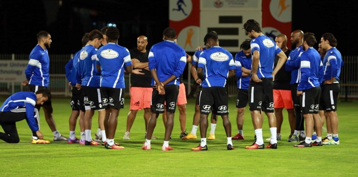 رئيس الزمالك يطرد لاعب الفريق