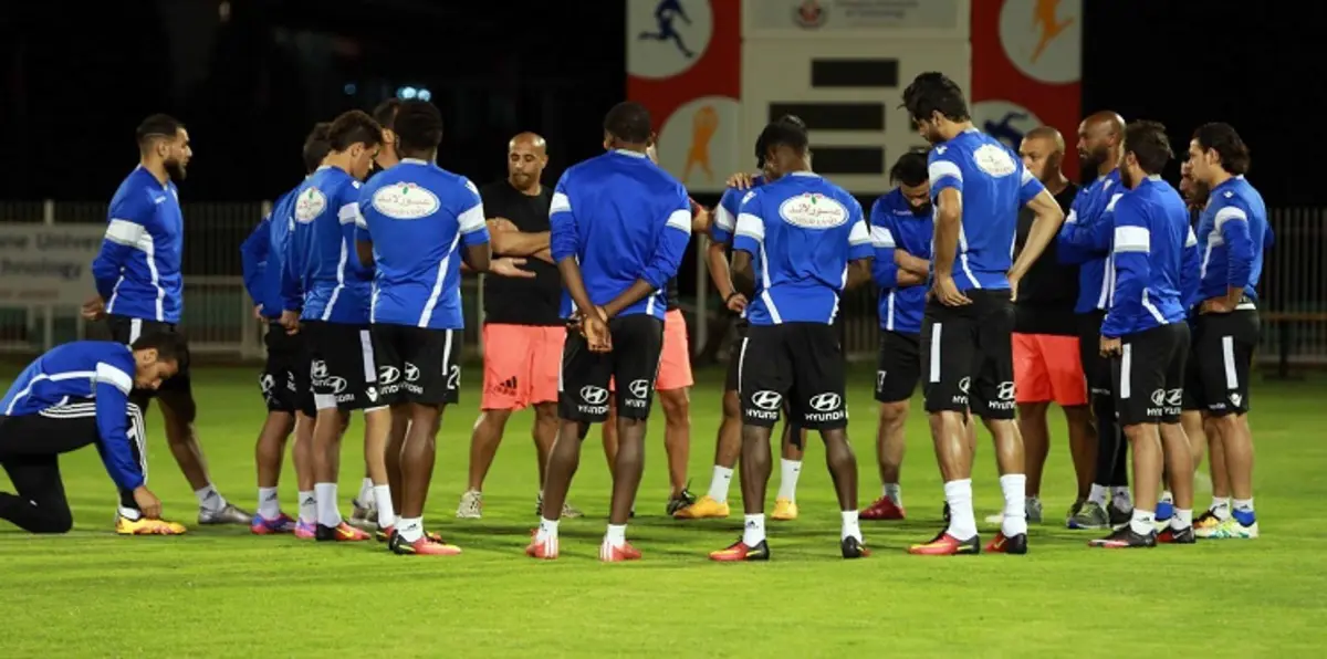 رئيس الزمالك يطرد لاعب الفريق