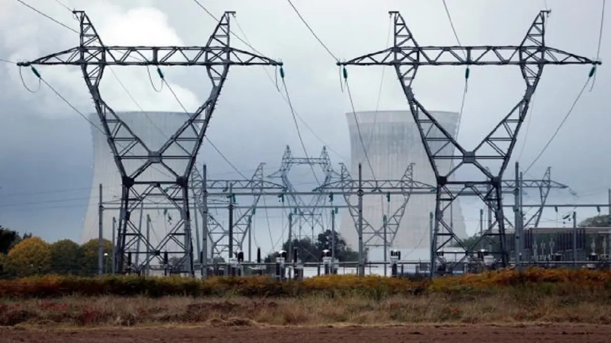 مصر تنهي إجراءات تشغيل الربط الكهربائي مع السودان