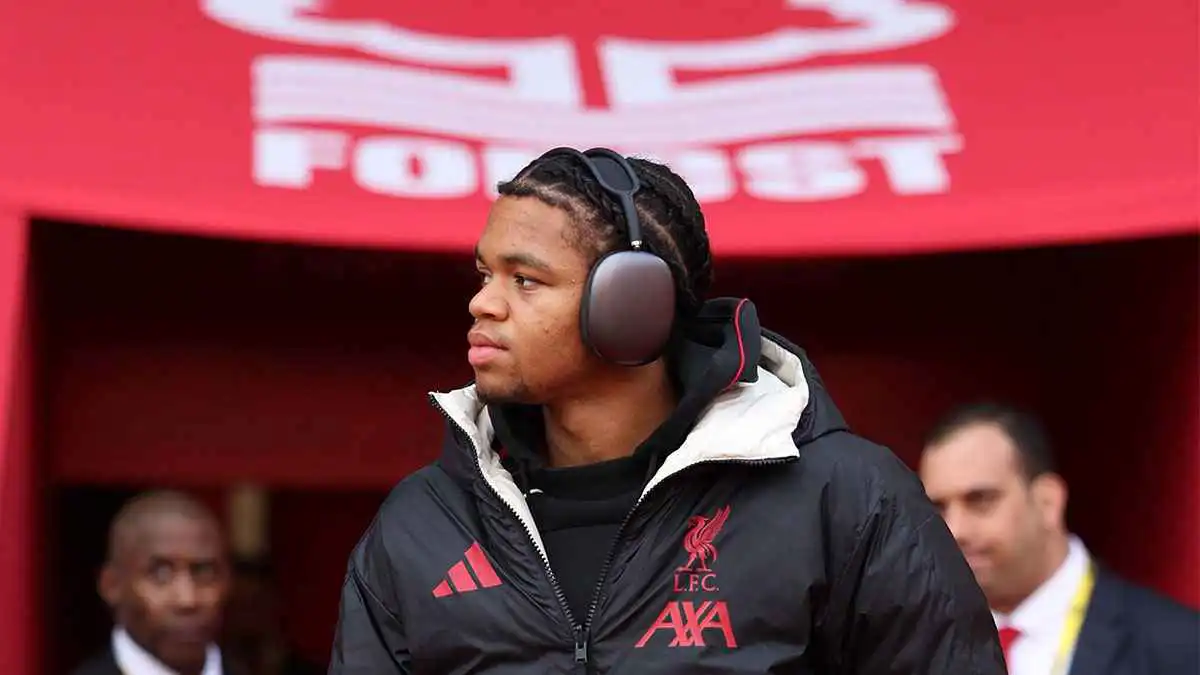 الوحش القادم.. نغوموها يتفوق بشدة على محمد صلاح