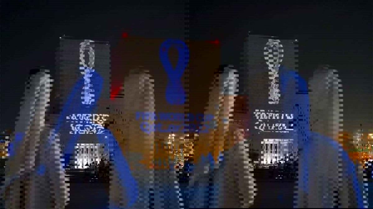 أسوشيتدبرس: قطر ستسمح بأعلام وقمصان المثليين في ملاعب كأس العالم 2022‎‎