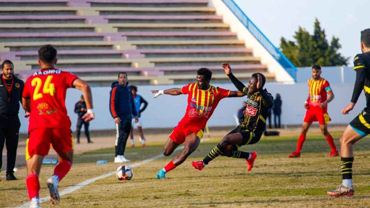 السجن 8 أشهر في حق مسؤول بفريق تونسي بسبب رسائل صوتية