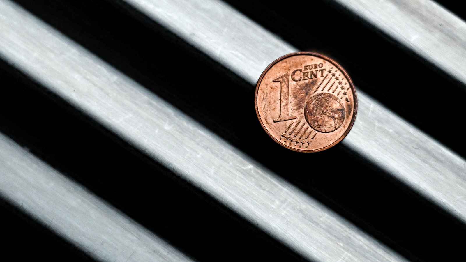 لهذا السبب.. ترامب يوقف إنتاج عملة "السنت" المعدنية