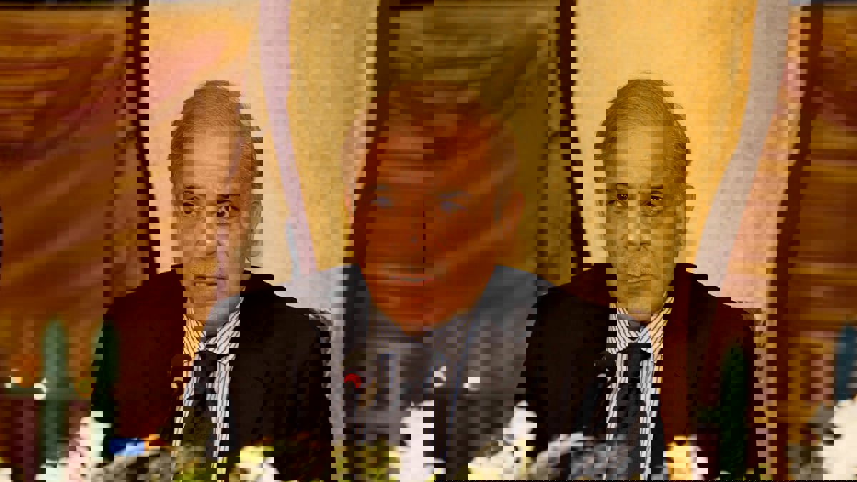 شهباز شريف المرشح الأبرز لخلافة عمران خان في باكستان