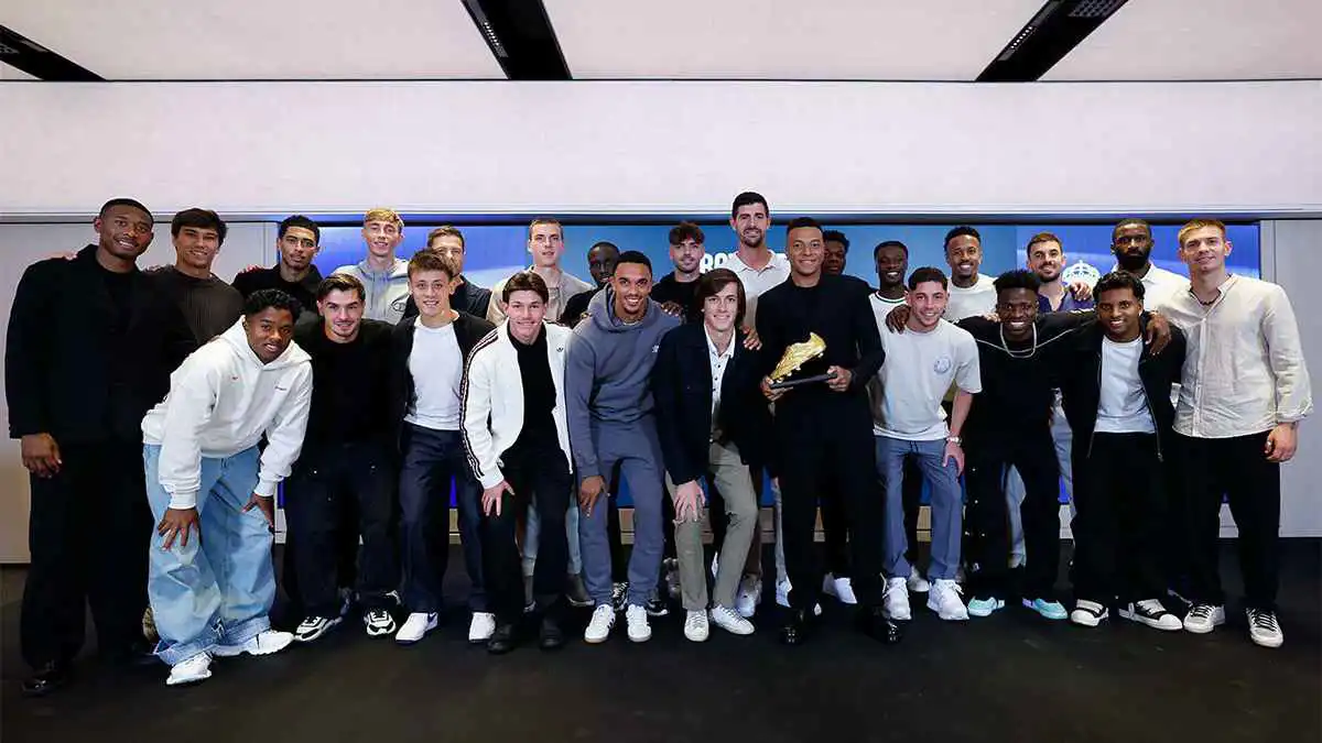 من هو لاعب ريال مدريد الذي غاب عن حفل تكريم كيليان مبابي؟