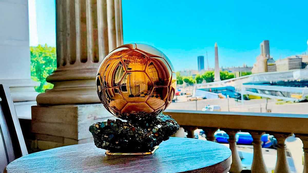 غضب وحسرة.. كيف تقبلت الأوساط المغربية ترتيب حكيمي وبونو في الكرة الذهبية؟