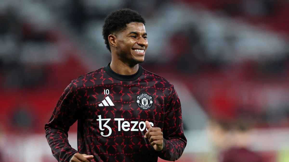 راشفورد يعيش حياة ميسي في برشلونة.. قصر فاخر ومزايا لا تصدق (صور)