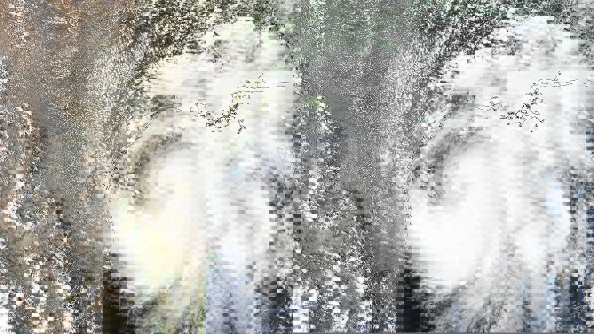 العاصفة "هانا" تتحول لإعصار وتتجه صوب ساحل ولاية تكساس الأمريكية