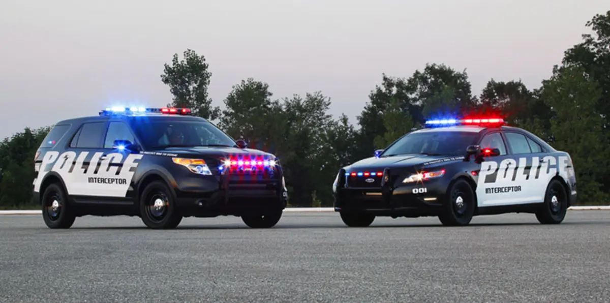 القبض على شرطية أمريكية عرضت خدمات جنسية على الإنترنت