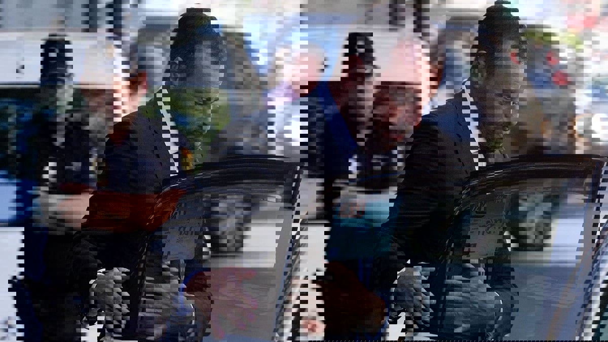 ساندرو روسيل: رئاسة نادي برشلونة سبب دخولي السجن