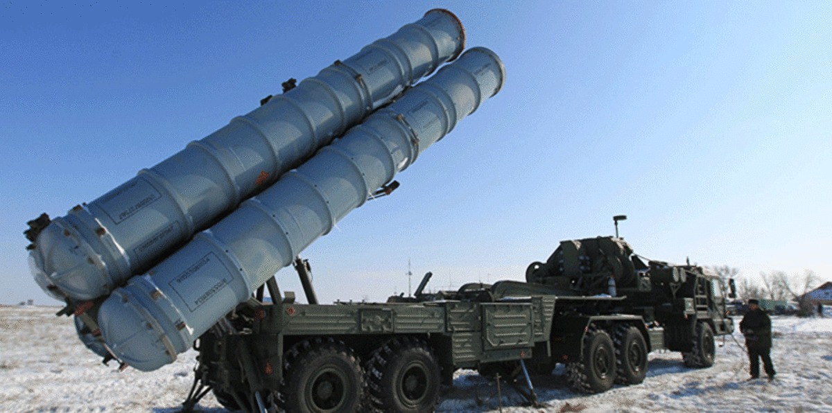 روسيا تنشر نظام صواريخ إس-400 المتقدم في القرم