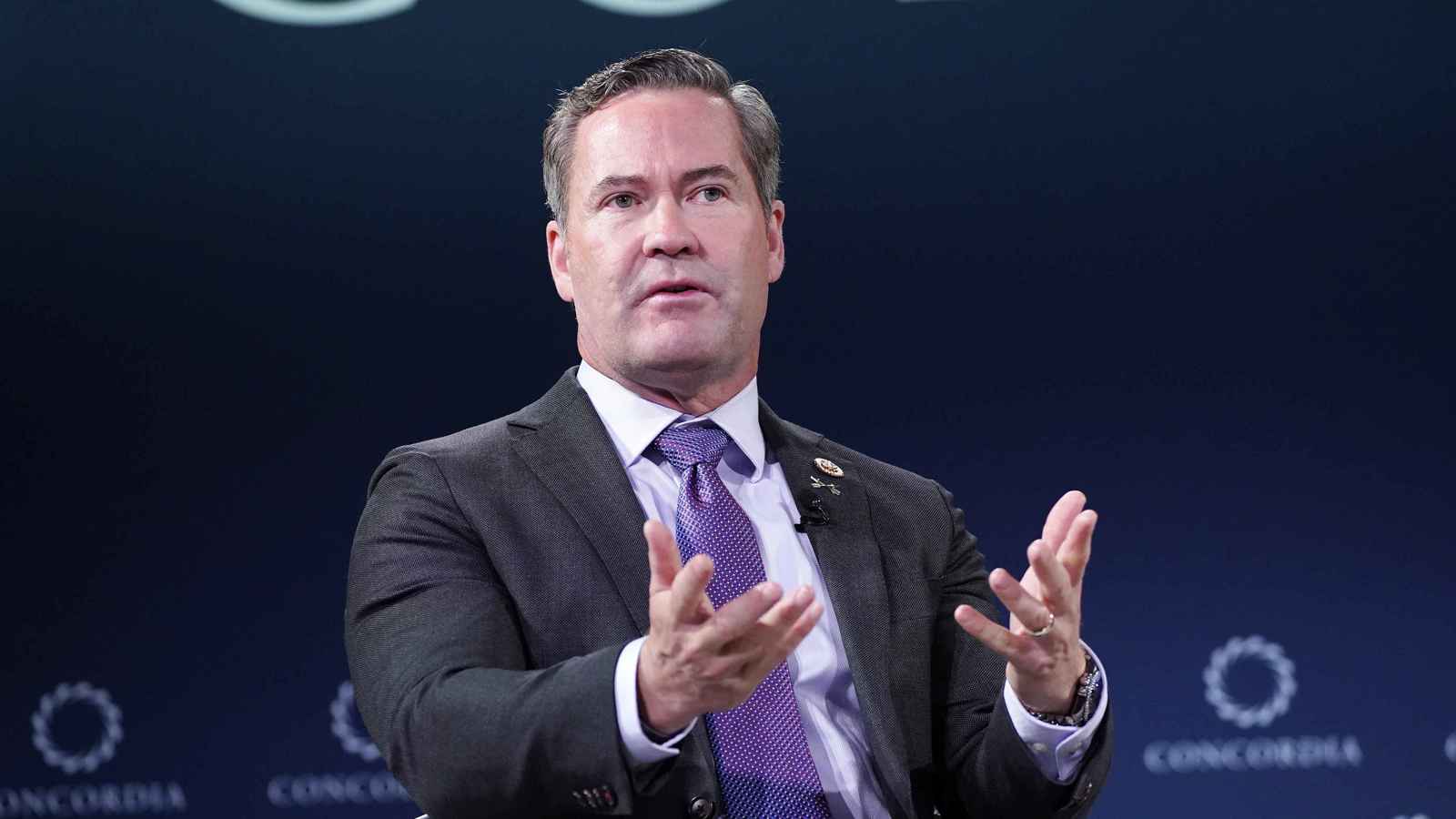 واشنطن لزيلينسكي: "للصبر حدود"