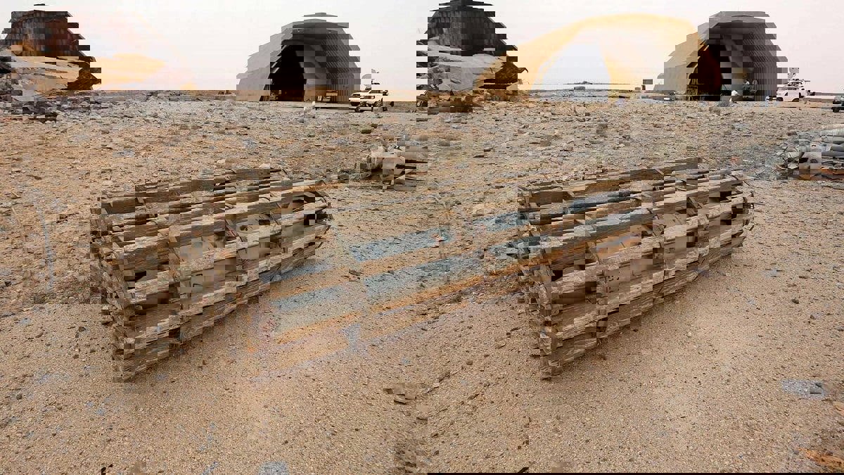 حكومة "الوفاق" تعترف بقصف قاعدة الوطية