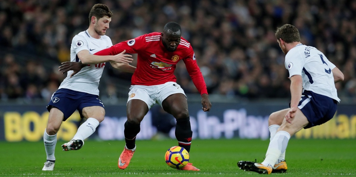 مباراة مانشستر يونايتد وتوتنهام.. هل يدق بوكتينيو المسمار الأخير في نعش مورينيو؟